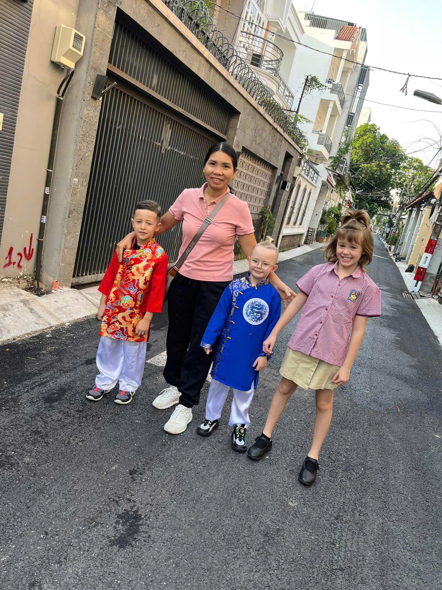 Professional English-speaking Nanny Anh Nguyen in TP. HCM - Anh Nguyen Babysitter Network